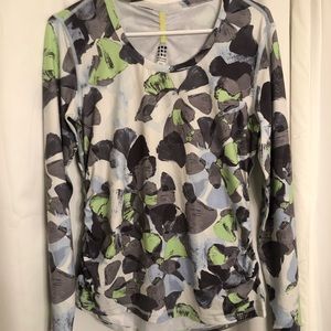 Title Nine Long Sleeve Top